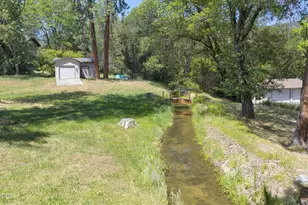 235 Glenoak Ln, Grants Pass, OR 97526 - Photo 63