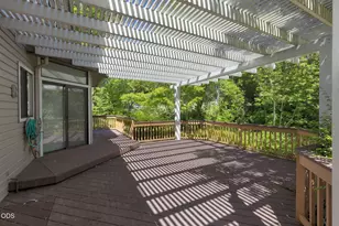235 Glenoak Ln, Grants Pass, OR 97526 - Photo 43