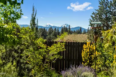 60919 SE Sweet Pea Drive, Bend, OR 97702 - Photo 49