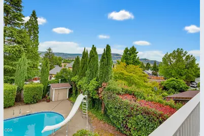 2489 Nieto Way, Medford, OR 97504 - Photo 57