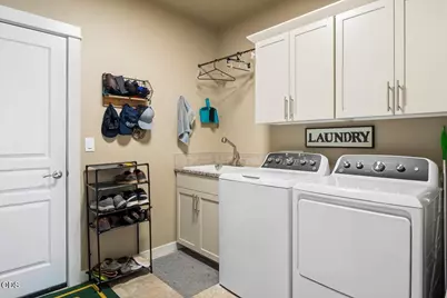 4433 SW Majestic Avenue, Redmond, OR 97756 - Photo 31