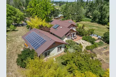 255 Carmen Road, Talent, OR 97540 - Photo 39