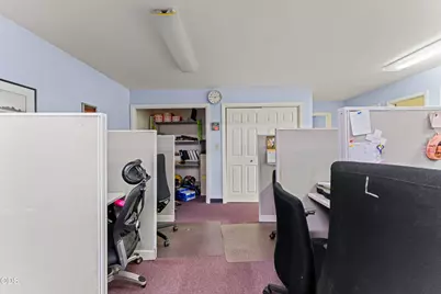 515 NE 8th Street, Grants Pass, OR 97526 - Photo 7