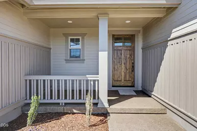 4019 Sunleaf Avenue, Medford, OR 97504 - Photo 3