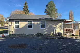 4710 Hilyard Ave, Klamath Falls, OR 97603 - Photo 21