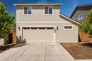 3757 NE Petrosa Ave, Bend, OR 97701 - Photo 45