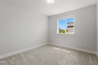 3757 NE Petrosa Avenue, Bend, OR 97701 - Photo 39