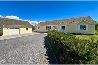 34015 Pine Cone Place, Chiloquin, OR 97624 - Photo 3