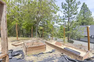 410 Schieffelin Gulch Rd, Gold Hill, OR 97525 - Photo 37