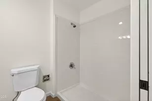 502 S B St, Phoenix, OR 97535 - Photo 21