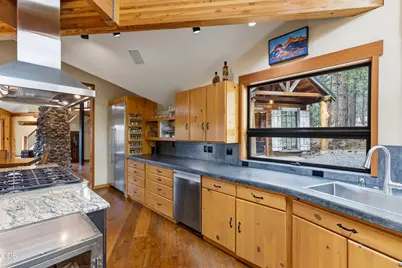 63220 Johnson Road, Bend, OR 97703 - Photo 21