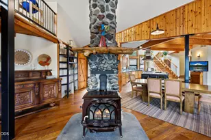 63220 Johnson Rd, Bend, OR 97703 - Photo 31