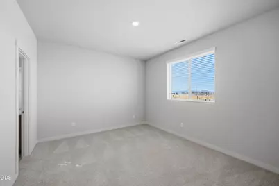 2658 NW 26th Lp North, Redmond, OR 97756 - Photo 17