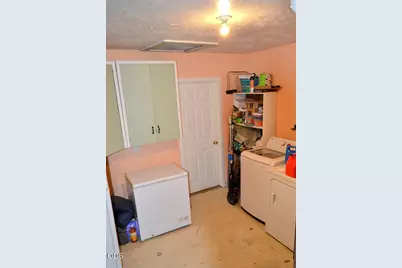 317 W Clark Street, Medford, OR 97501 - Photo 11