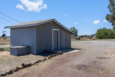 3381 NE 25th Street, Redmond, OR 97756 - Photo 37