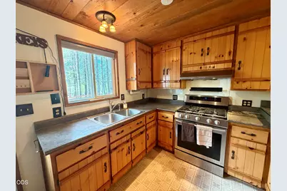 1900 Schoonover, Crescent, OR 97733 - Photo 5