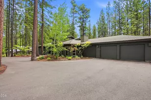 70305 Arvensis, Black Butte Ranch, OR 97759 - Photo 5