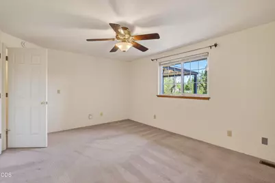 1032 Thelma Way, Grants Pass, OR 97527 - Photo 17