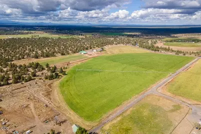24585 Dodds Road, Bend, OR 97701 - Photo 79
