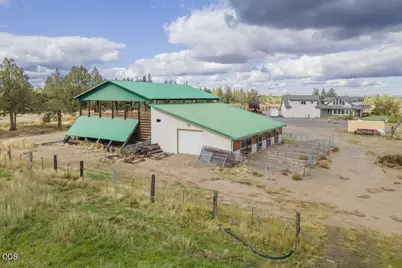 24585 Dodds Road, Bend, OR 97701 - Photo 105