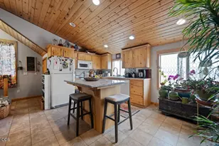 24585 Dodds Rd, Bend, OR 97701 - Photo 57