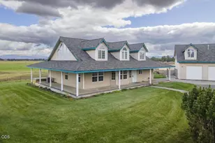 24585 Dodds Rd, Bend, OR 97701 - Photo 17