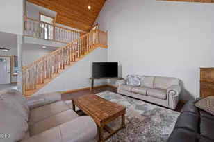 24585 Dodds Rd, Bend, OR 97701 - Photo 37
