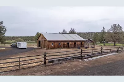7995 SW Houston Lake Road, Powell Butte, OR 97753 - Photo 41