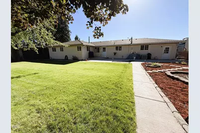 4429 Sycamore Drive, Klamath Falls, OR 97603 - Photo 3