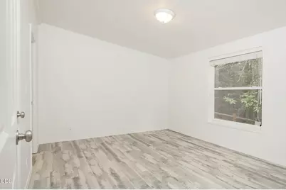 308 Limpy Creek Road, Grants Pass, OR 97527 - Photo 15