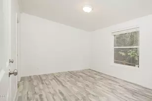 308 Limpy Creek Rd, Grants Pass, OR 97527 - Photo 15