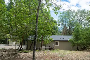 308 Limpy Creek Rd, Grants Pass, OR 97527 - Photo 3