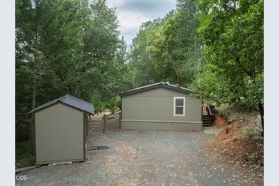 308 Limpy Creek Road, Grants Pass, OR 97527 - Photo 25
