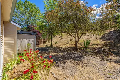 2054 California Avenue, Klamath Falls, OR 97601 - Photo 33