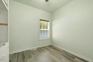 2054 California Ave, Klamath Falls, OR 97601 - Photo 23
