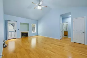 2054 California Ave, Klamath Falls, OR 97601 - Photo 7