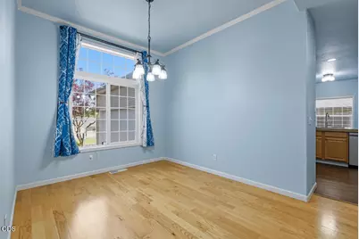 2054 California Avenue, Klamath Falls, OR 97601 - Photo 9