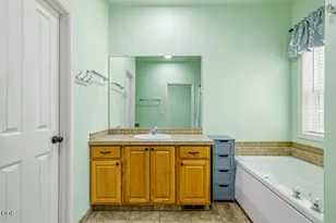 2054 California Ave, Klamath Falls, OR 97601 - Photo 17