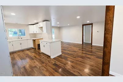 2895 Hamilton Lane, Grants Pass, OR 97527 - Photo 9