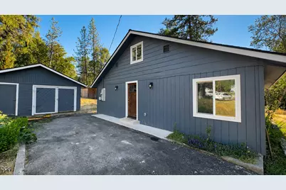2895 Hamilton Lane, Grants Pass, OR 97527 - Photo 3