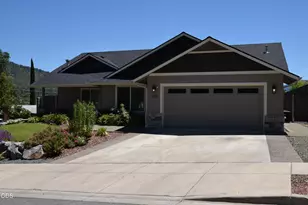 303 NW Collette Way, Grants Pass, OR 97526 - Photo 23