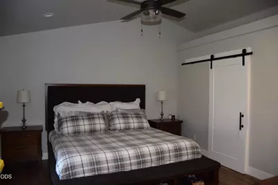 303 NW Collette Way, Grants Pass, OR 97526 - Photo 9