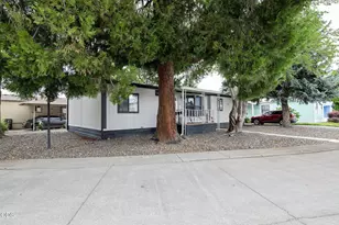 733 Mindy Sue, Medford, OR 97501 - Photo 19