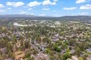 1009 SW Crosscut Ct, Bend, OR 97702 - Photo 29