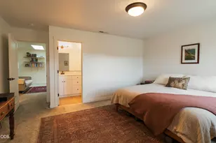 2524 NE Purcell Blvd, Bend, OR 97701 - Photo 11