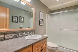 58017 Tokatee Ln, Sunriver, OR 97707 - Photo 39