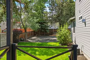 2484 SW 39th St, Redmond, OR 97756 - Photo 55
