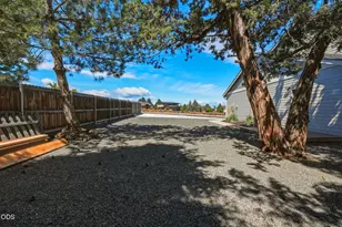 2484 SW 39th St, Redmond, OR 97756 - Photo 61