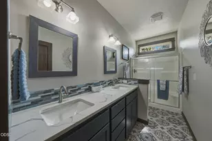2484 SW 39th St, Redmond, OR 97756 - Photo 25