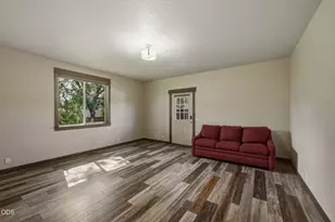 2484 SW 39th St, Redmond, OR 97756 - Photo 27